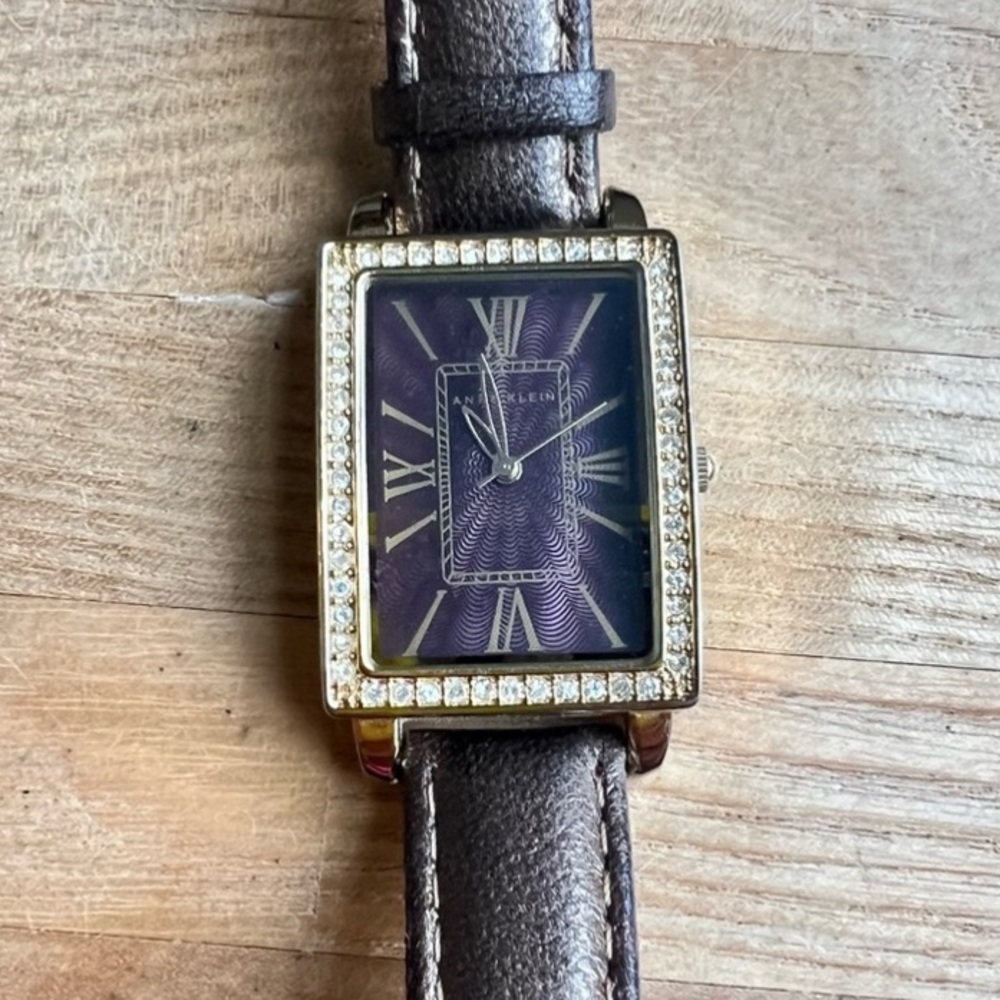 Anne Klein ladies rectangular dress watch NEW BATTERY